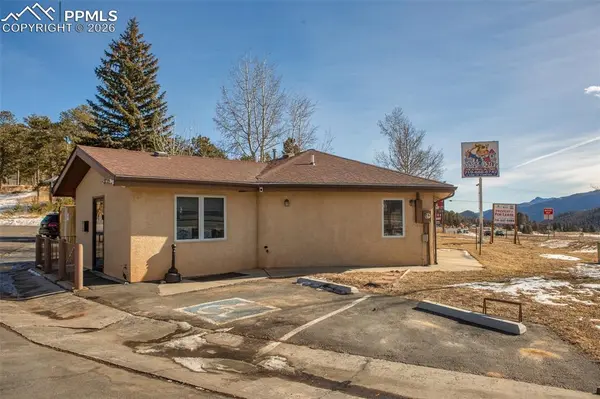 1212 1/2 E Highway 24, Woodland Park, CO 80863