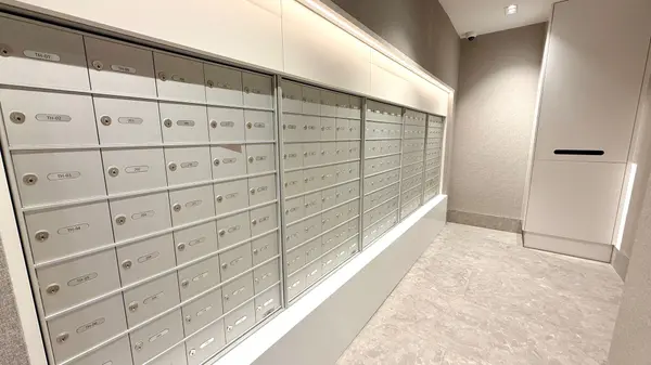 Toronto C10, ON M4G 3C4,1720 Bayview AVE #515