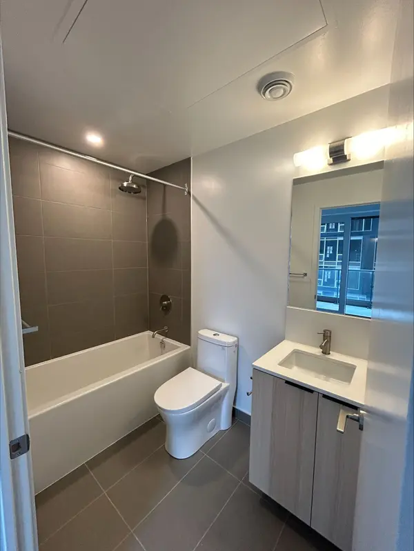 Toronto C01, ON M5V 1H2,55 Mercer ST E #3309