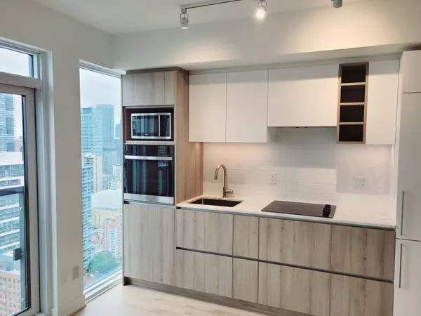 Toronto, ON M5B 0C8,319 Jarvis ST #4603