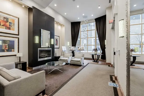 Toronto C08, ON M5E 1W5,25 The Esplanade N/A #320