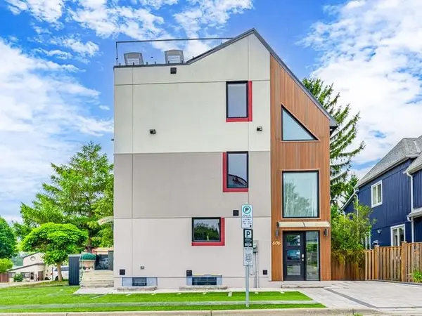 606 Annland ST, Pickering, ON L1W 1A7