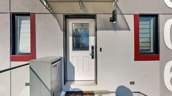 606 Annland ST, Pickering, ON L1W 1A7