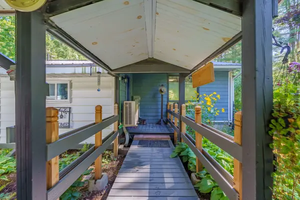 Bracebridge, ON P1L 1X4,1047 Naismith RD E