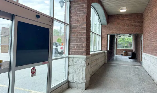 744 Adelaide ST N #Entire Building, London East, ON N5Y 2L6