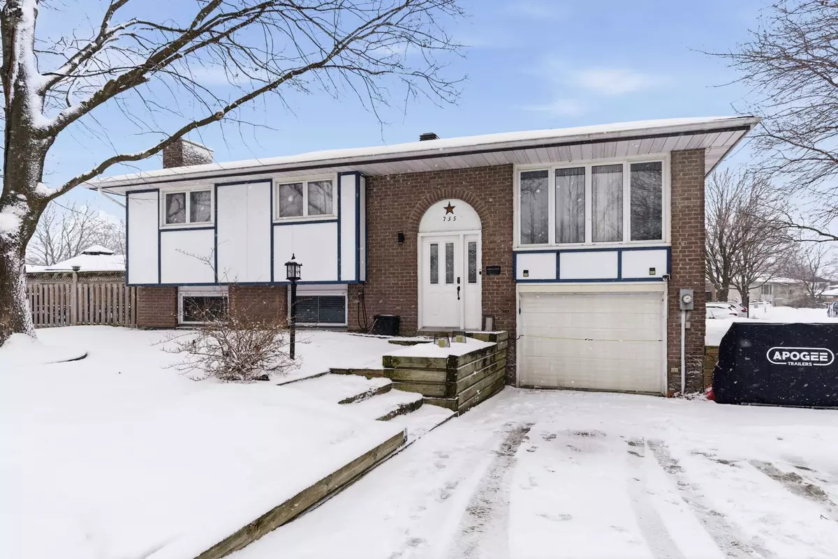 Cornwall, ON K6H 6C2,735 Montcalm CT