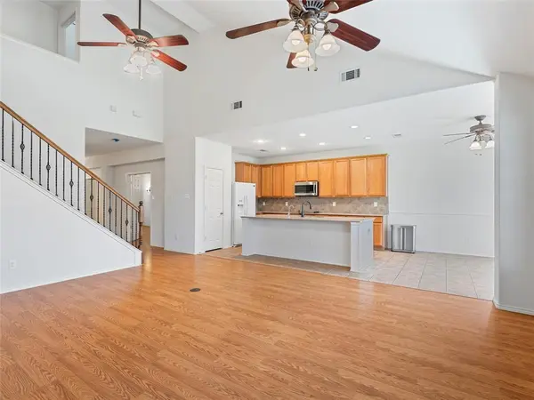 1110 Brandy Court, Midlothian, TX 76065