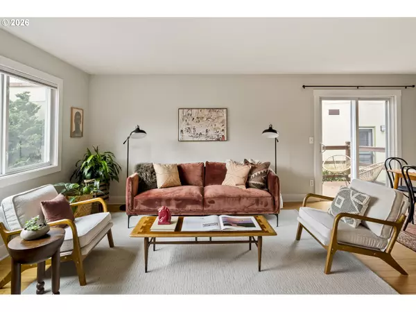 Portland, OR 97214,2301 SE CARUTHERS ST #1