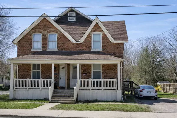 14 Burton AVE N #A, Barrie, ON L4N 2R2