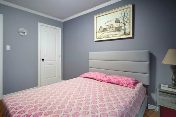 Brampton, ON L6V 3H8,128 Baronwood CT #128