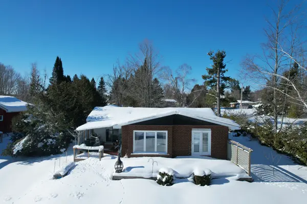 10 Ewen ST,  Kawartha Lakes,  ON K0M 2B0