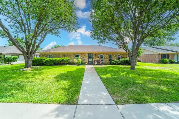 Grand Prairie, TX 75051,2138 Wellington Drive