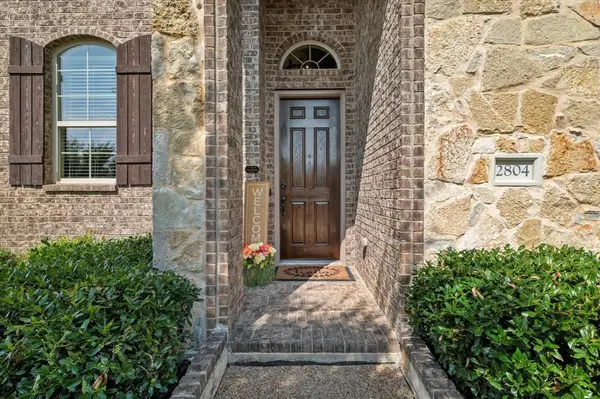 2804 Trophy Club Drive, Trophy Club, TX 76262