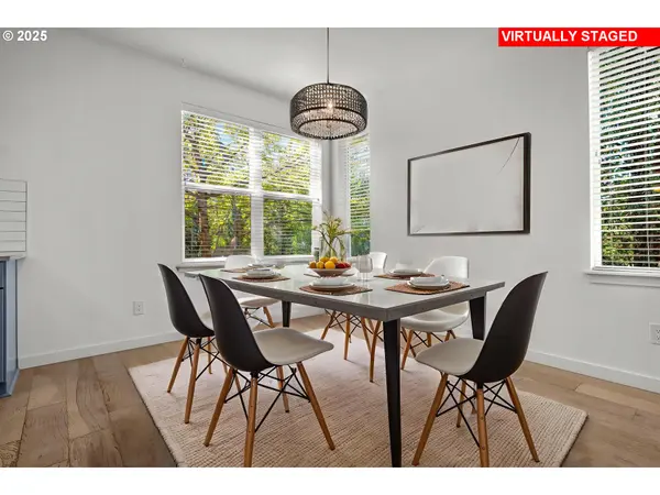 2813 SE Hawthorne BLVD #5, Portland, OR 97214