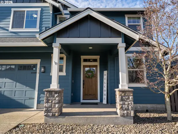 115 NE MEGAN DR, Estacada, OR 97023