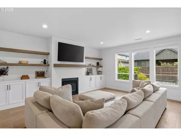 Battle Ground, WA 98604,826 SE 37TH ST