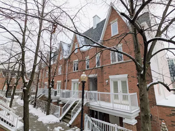 Toronto, ON M6J 3W7,12 Sudbury ST #3016