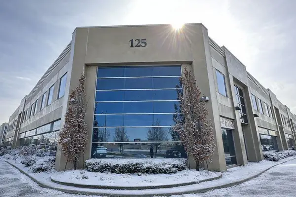 125 Don Hillock DR #Unit 7, Aurora, ON L4G 0H8