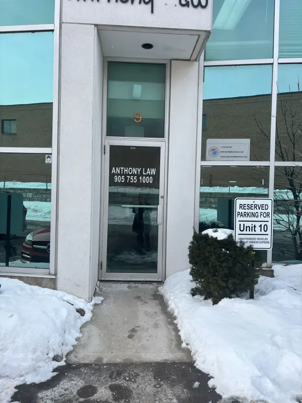 259 Traders BLVD E #9, Mississauga, ON L4Z 2E5