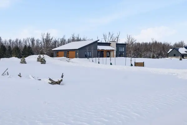 Prince Edward County, ON K0K 2T0,225 Mitchells Crossroad N/A