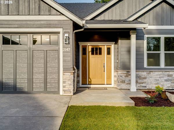 2147 NE SPITZ RD, Canby, OR 97013