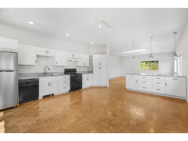 2689 CUPOLA DR, Eugene, OR 97403