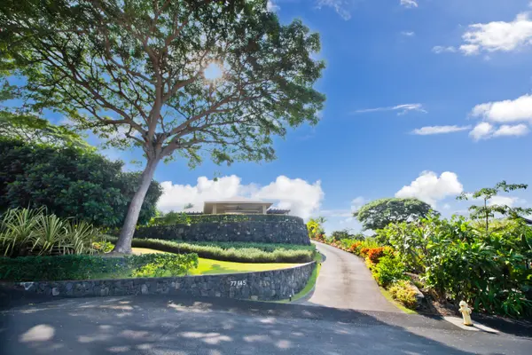 77-145 KALANIUKA ST, Holualoa, HI 96725