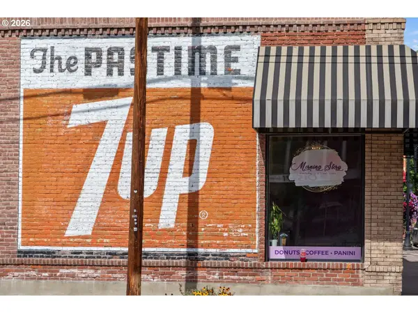 Redmond, OR 97756,621 SW EVERGREEN AVE