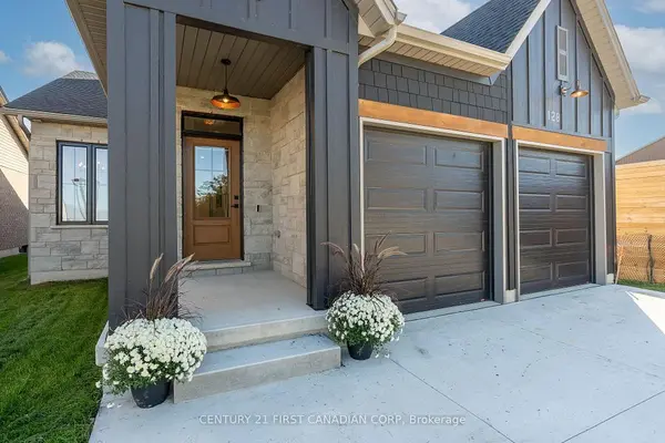 128 Scotts DR, Lucan Biddulph, ON N0M 2J0