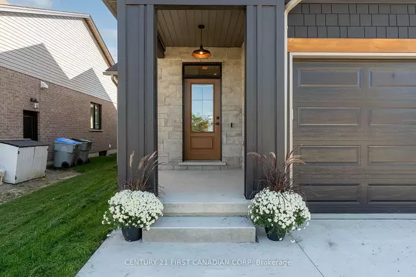 Lucan Biddulph, ON N0M 2J0,128 Scotts DR