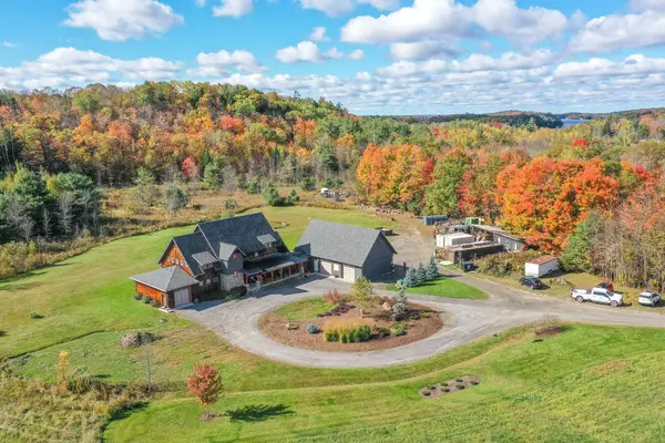 1422 Muskoka Rd 118 RD W, Bracebridge, ON P1L 1W8