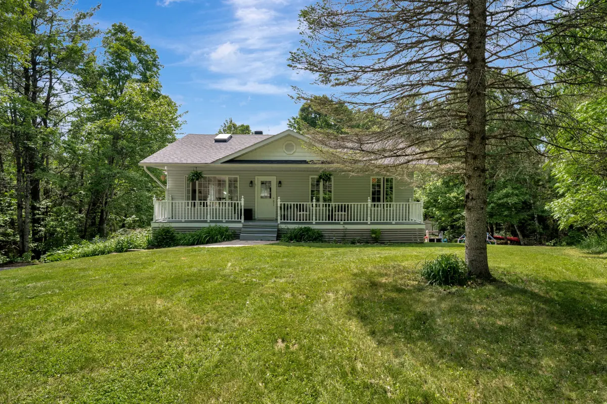 62 Mccauley's RD, North Kawartha, ON K0L 1A0