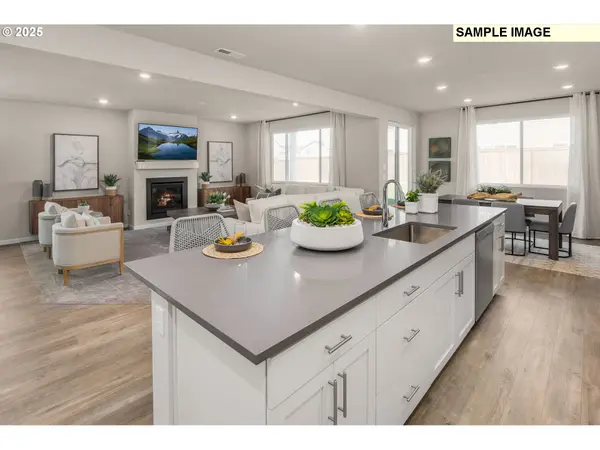 8909 SW CHOKECHERRY LN, Tualatin, OR 97062