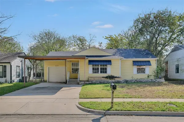 1413 Wynn Terrace,  Arlington,  TX 76010