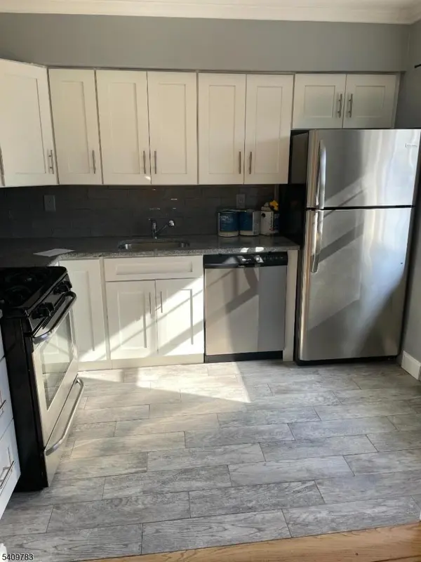 152 Belleville Ave #14, Bloomfield Twp., NJ 07003