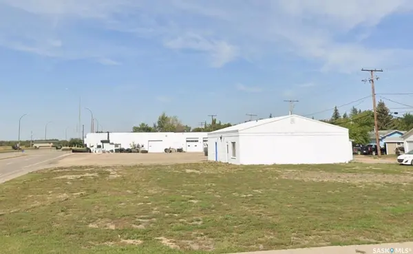 82 Railway AVENUE, Lanigan, SK S0K 2M0