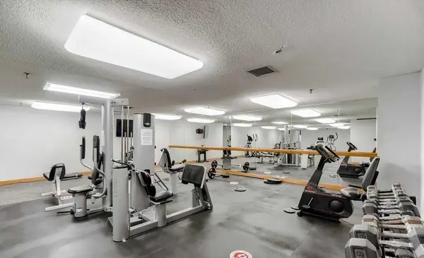 Toronto W10, ON M9V 5E6,41 Markbrook LN #411