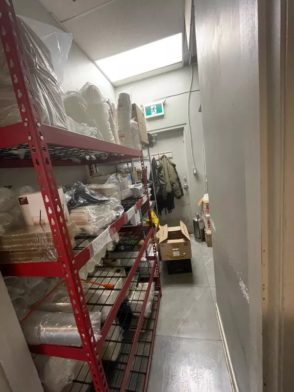 Brampton, ON L6W 1T2,143 Clarence ST #2