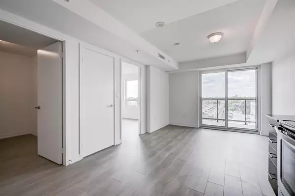 Toronto W02, ON M6H 0C2,1420 Dupont ST #607