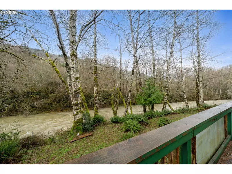 25795 TRASK RIVER RD, Tillamook, OR 97141