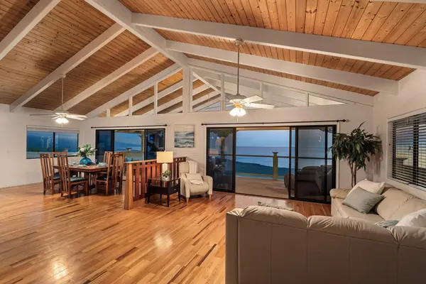 82-5944 WAKIDA DR, Captain Cook, HI 96704