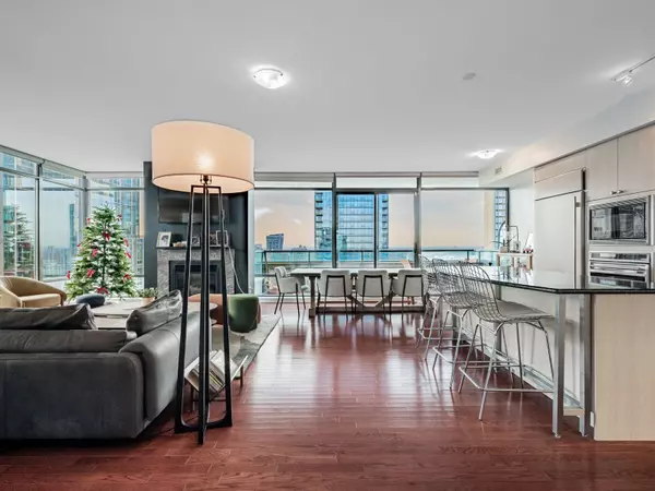 Toronto C02, ON M4W 3Y8,18 Yorkville AVE #3402