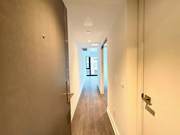 Toronto C02, ON M5R 0B6,188 Cumberland ST #1609