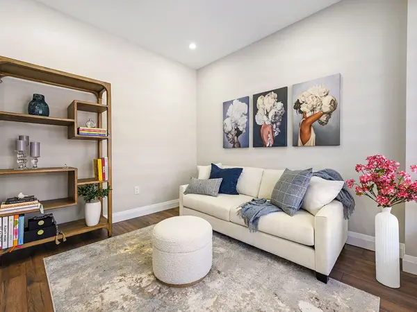 New Tecumseth, ON L0G 1W0,71 Donnan DR