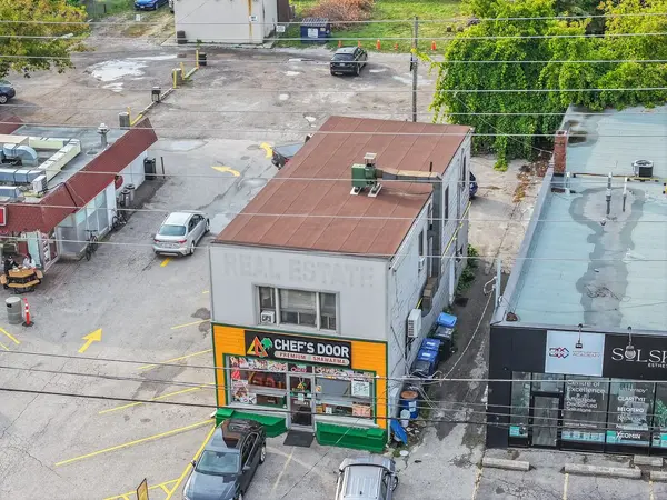 723 Lakeshore RD E, Mississauga, ON L5G 1J7