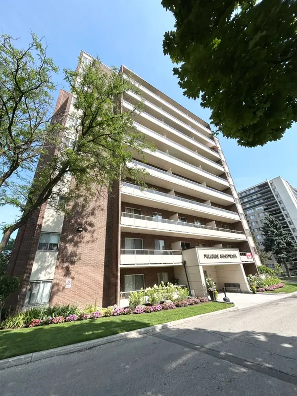 101 Millside DR #710, Milton, ON L9T 3C2