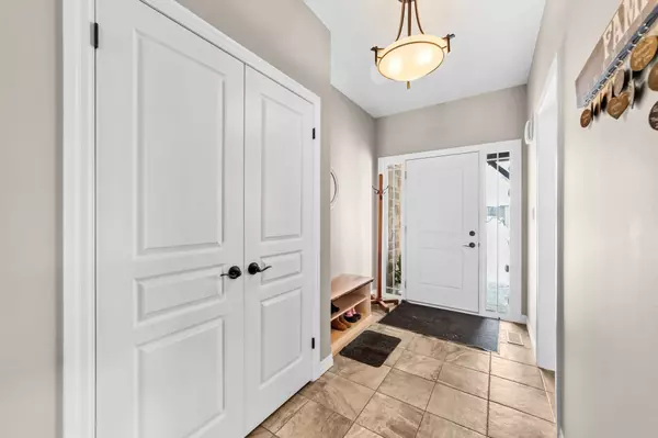 Lucan Biddulph, ON N0M 2J0,272 Walnut ST