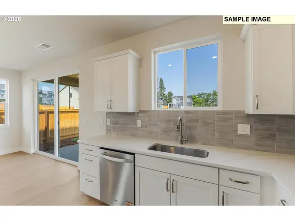 27260 SW Larkspur TER, Wilsonville, OR 97070