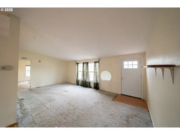 Albany, OR 97322,777 COLLEGE PARK DR NW #49