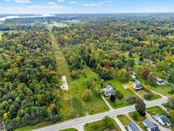 3605 Ravenswood RD, Marysville, MI 48040